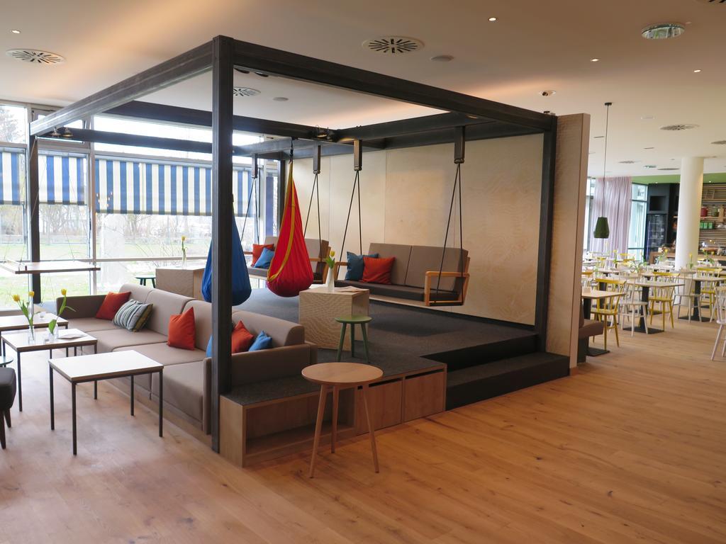 Hotel Vienna House Easy By Wyndham Guntzbourg Extérieur photo