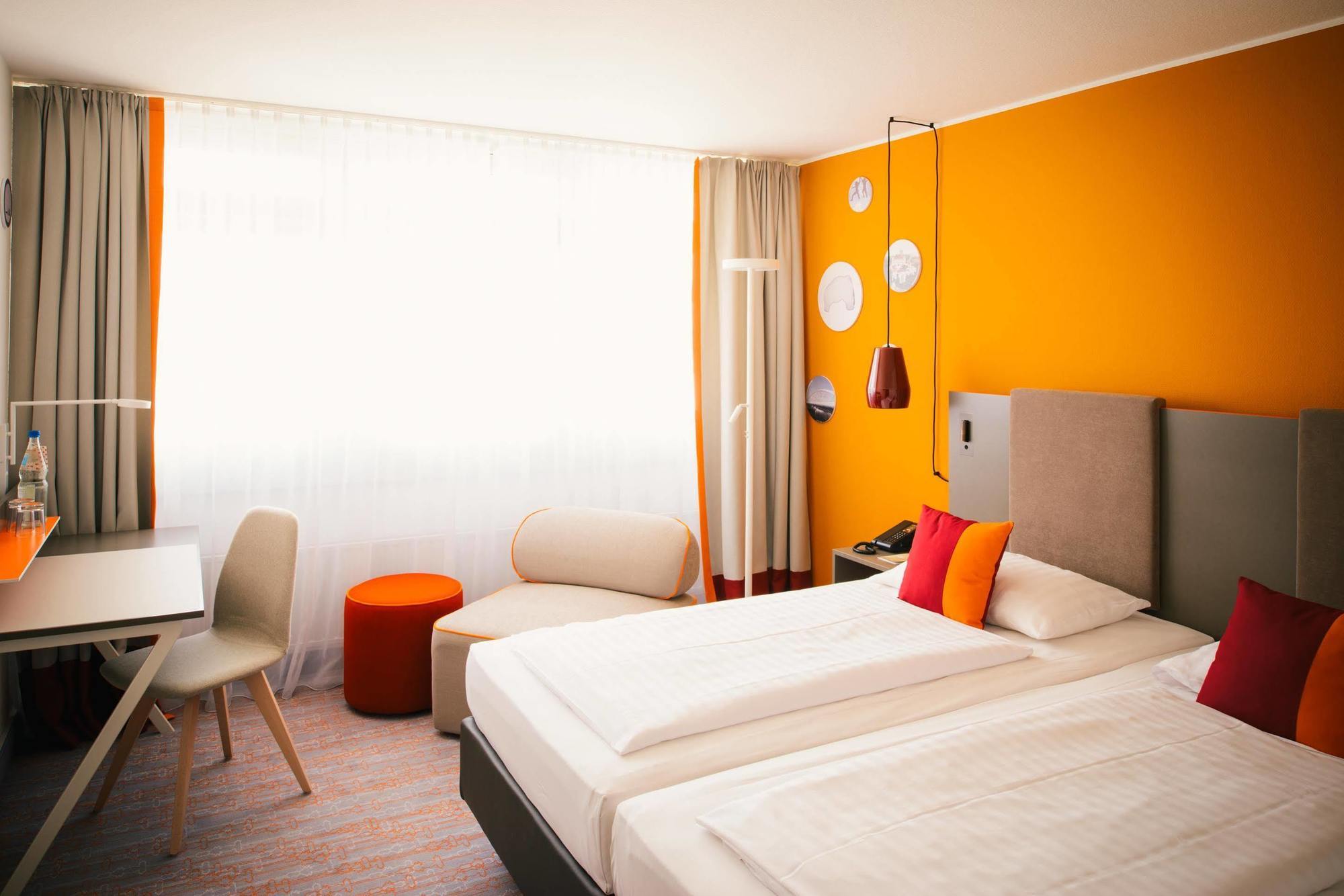 Hotel Vienna House Easy By Wyndham Guntzbourg Extérieur photo